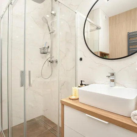 Apartment Przytulne W Rzeszowie Z Widokiem Na By Renters Rzeszow