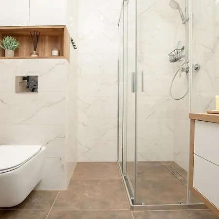 Przytulne W Rzeszowie Z Widokiem Na By Renters *