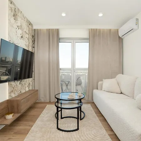 Przytulne W Rzeszowie Z Widokiem Na By Renters * Rzeszów