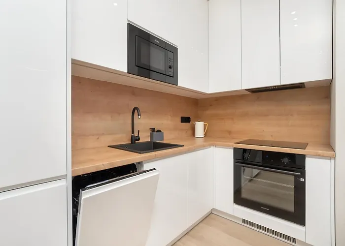 Nowoczesne W Rzeszowie Z Widokiem Na By Renters *