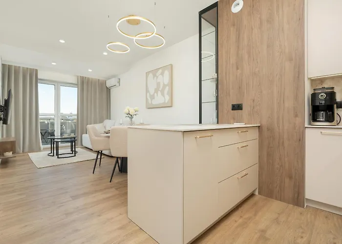 Nowoczesne W Rzeszowie Z Widokiem Na By Renters